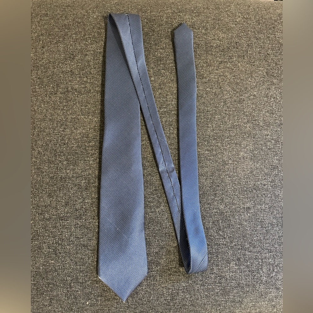 Men’s silk tie